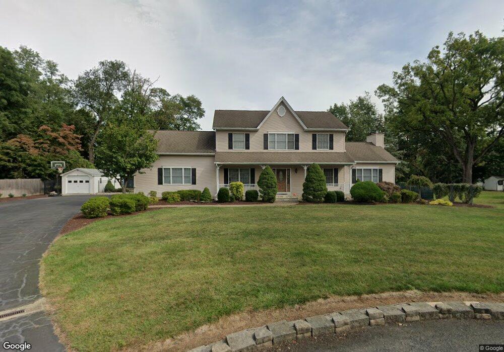 4 Whispering Hollow Ln, Green Brook, NJ 08812 - photo 1