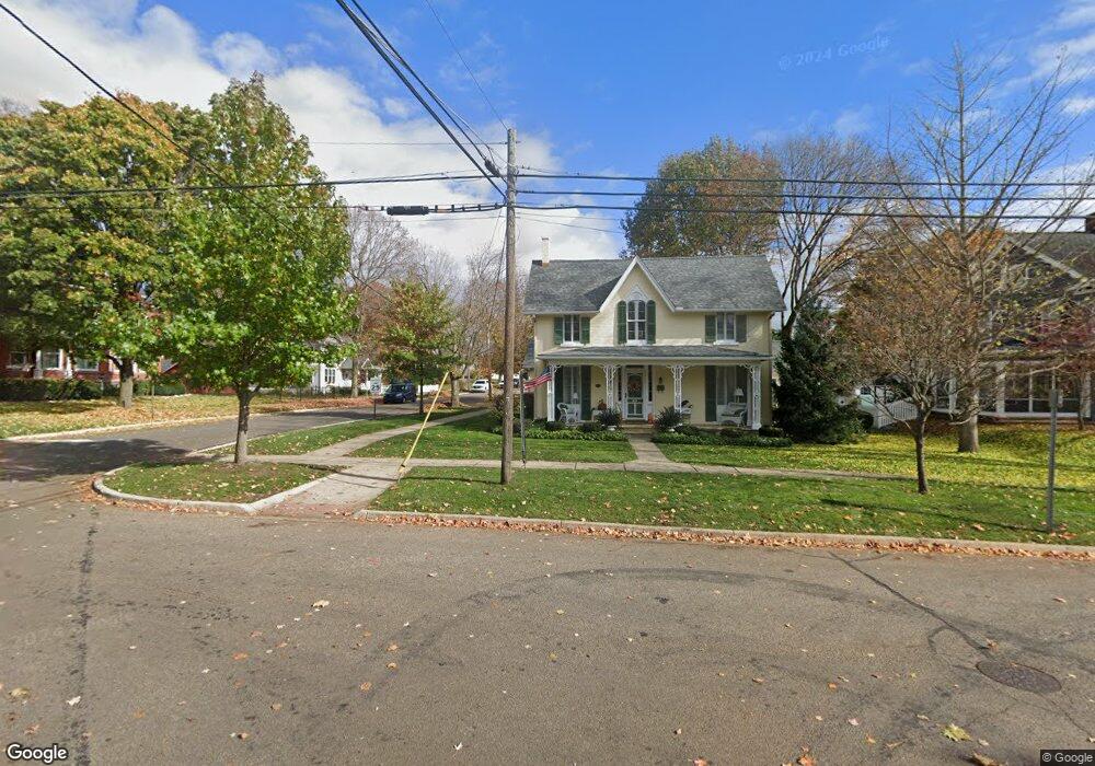 224 N Division St, Marshall, MI 49068 - photo 1