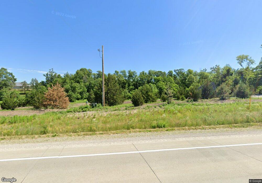 3611 N Center Point Rd, Center Point, IA 52213 - photo 1