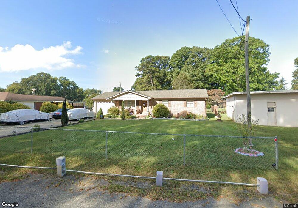 110 Saint Paul Ln, Statesville, NC 28677 - photo 1