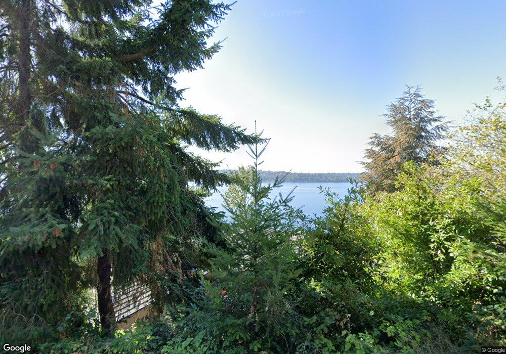 8035 W Mercer Way, Mercer Island, WA 98040 - photo 1