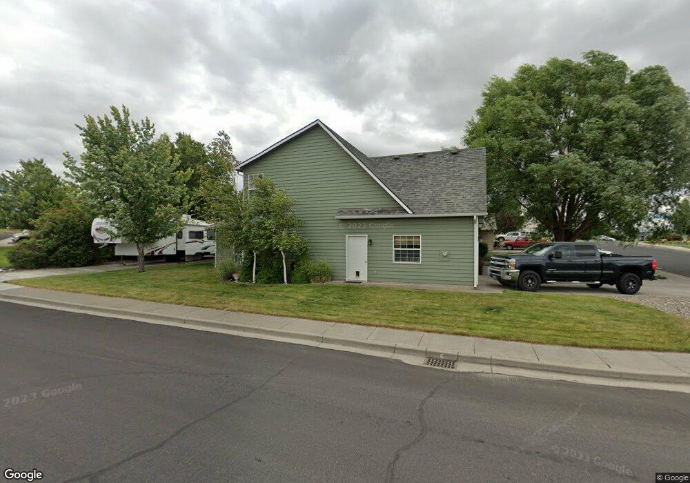 1602 SW 3rd St, Pendleton, OR 97801 - photo 1