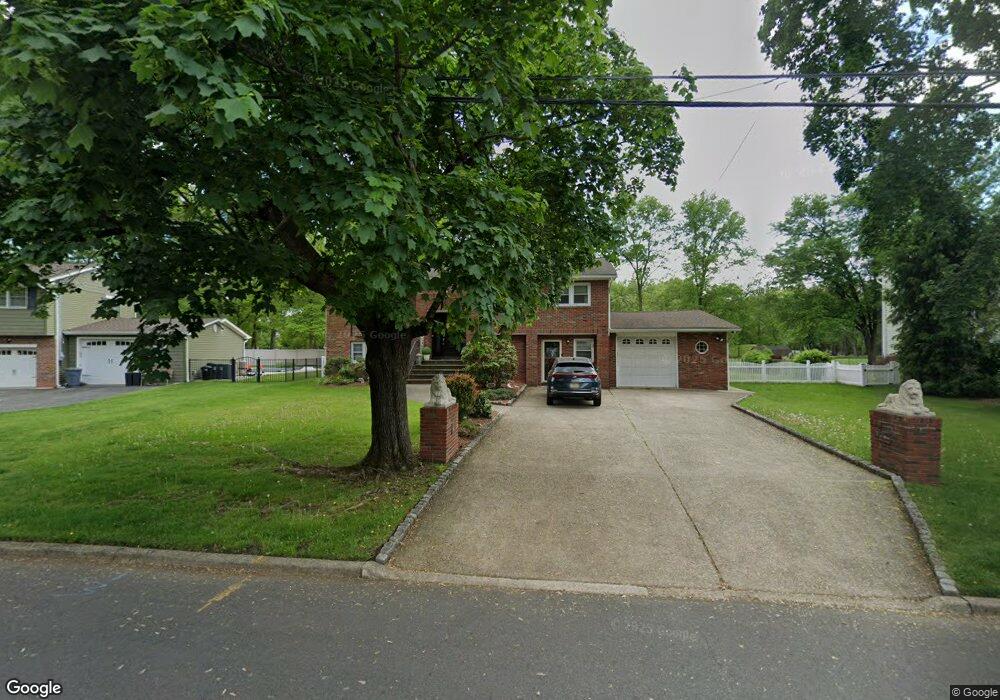 3 Colfax Dr, Pequannock, NJ 07440 - photo 1