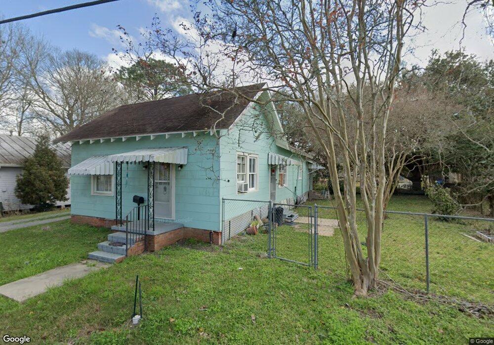 110 Johnson Aly, New Iberia, LA 70563 - photo 1