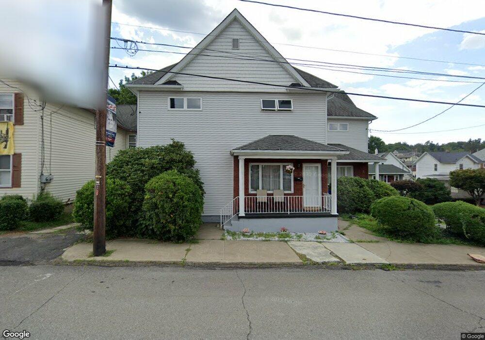 211 Delaware Ave, Olyphant, PA 18447 - photo 1