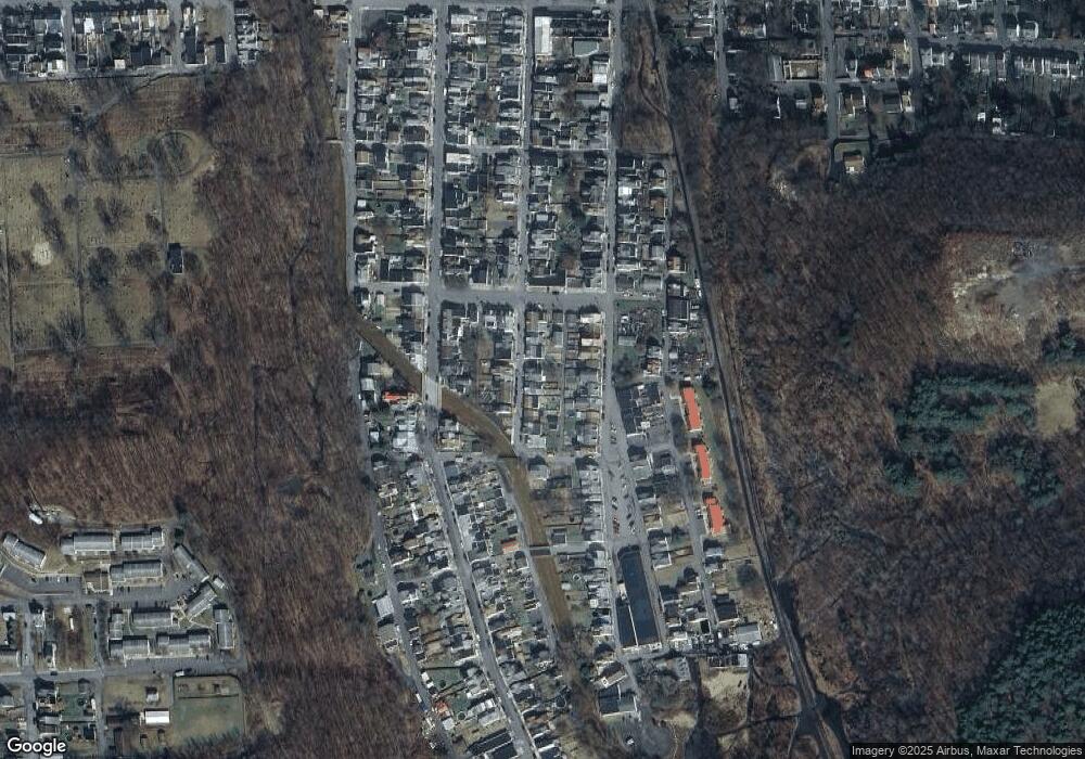 229 S Franklin St, Shamokin, PA 17872 - photo 1