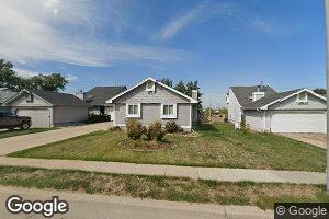 15330 R St, Omaha, NE 68137