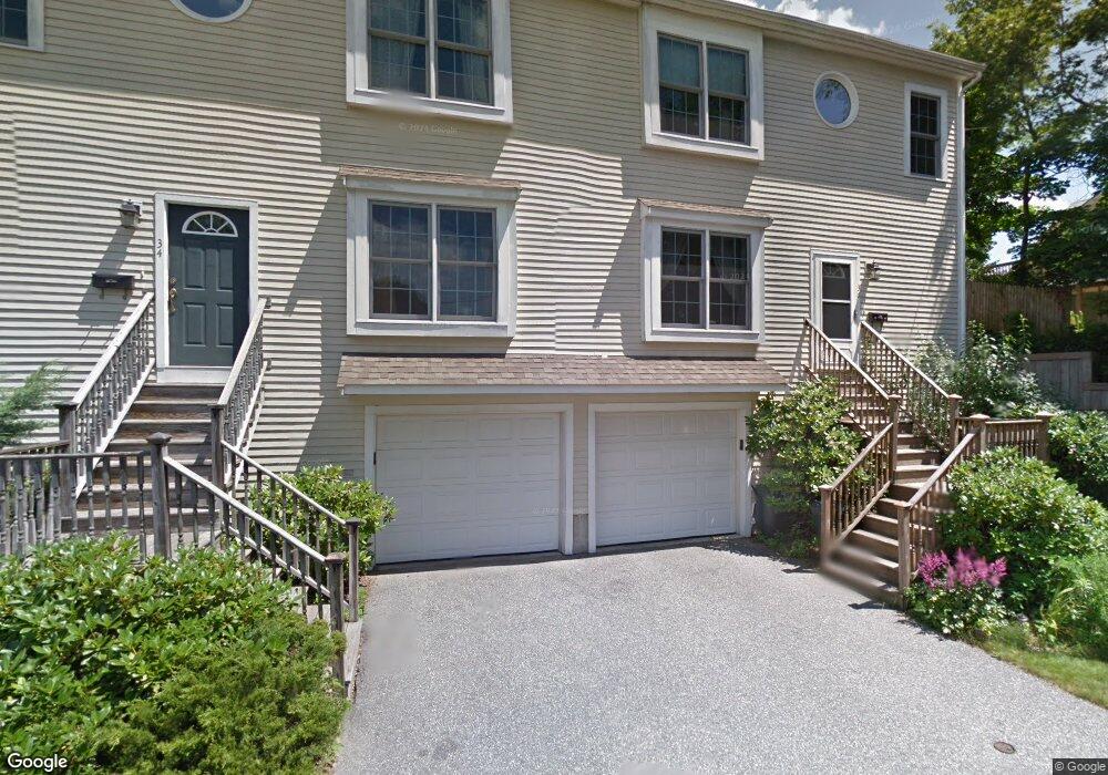 34 Smith St unit 2, Arlington, MA 02476 - photo 1