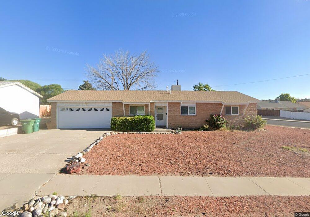 3902 Windsor Dr, Farmington, NM 87402 - photo 1