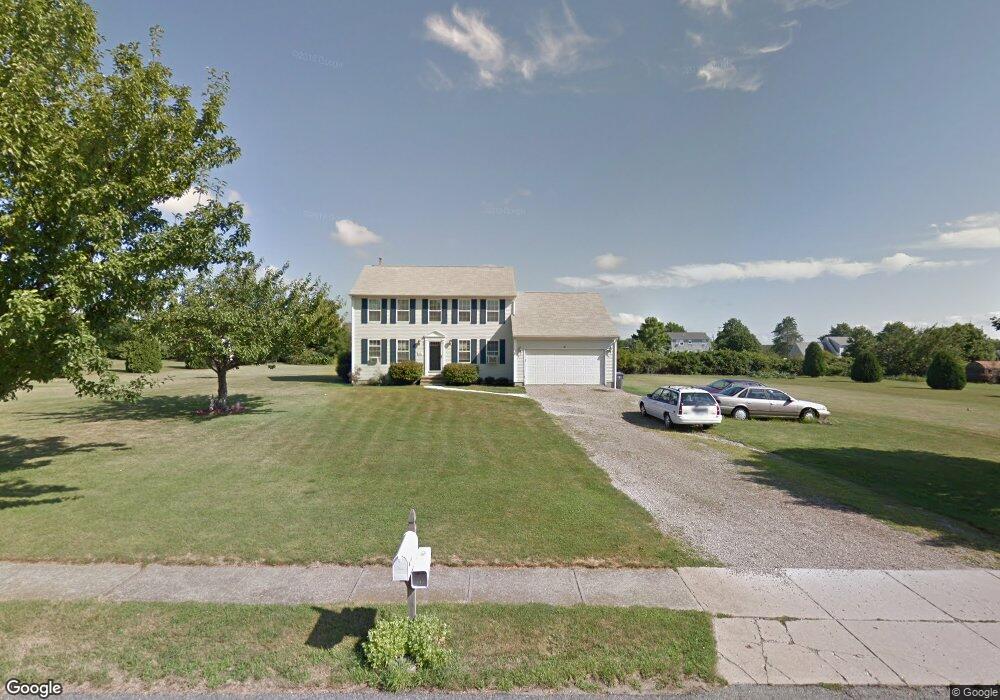 111 Compton View Dr, Middletown, RI 02842 - photo 1