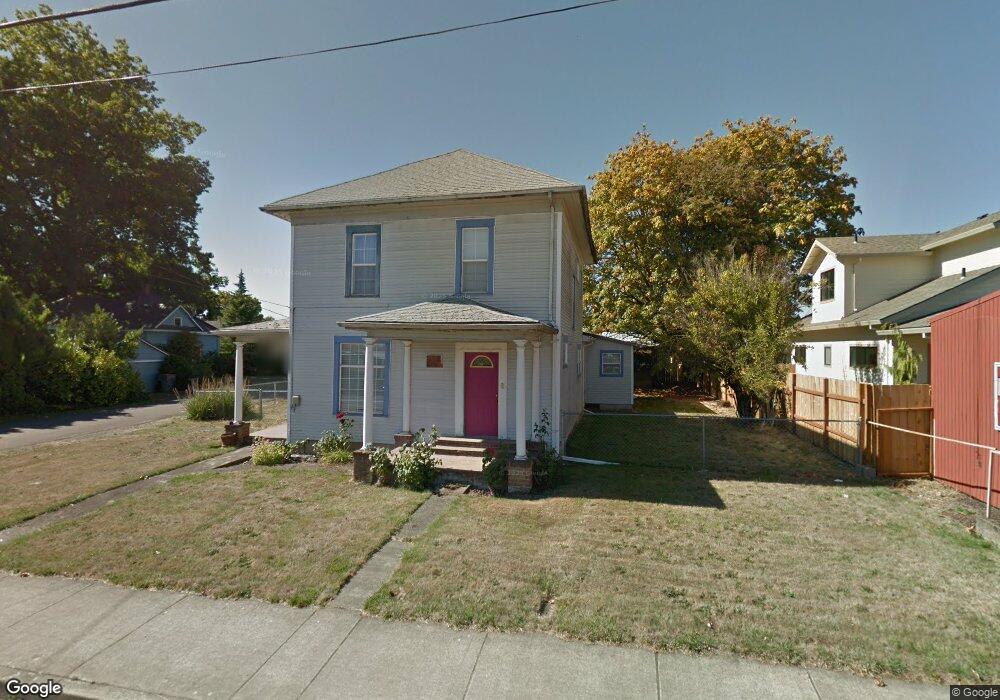 233 S Pine, Carlton, OR 97111 - photo 1