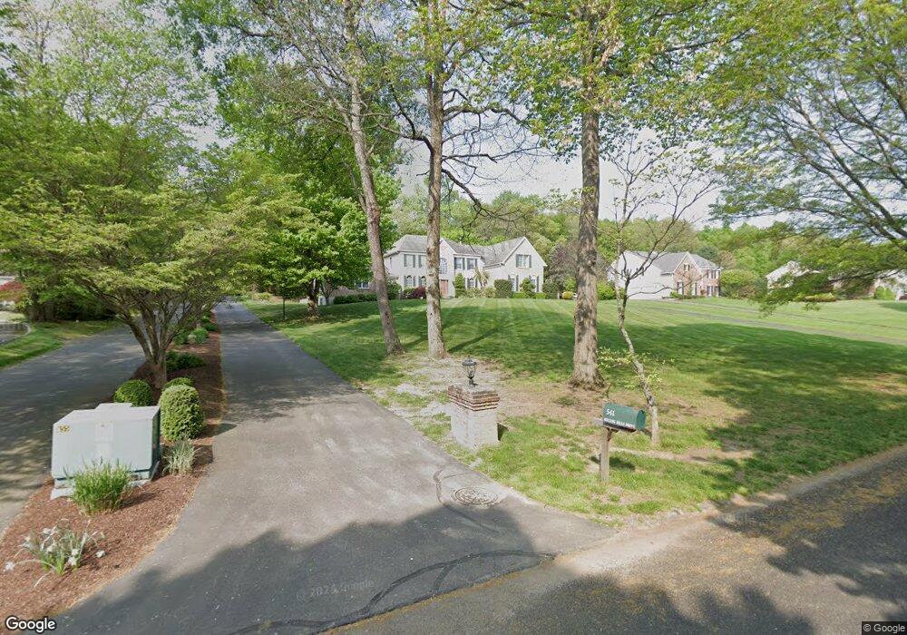 541 Rolling Hills Dr, Fairfield, CT 06824 - photo 1