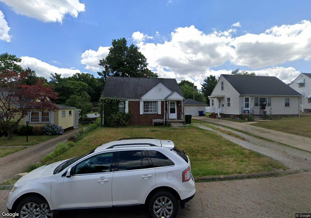 1330 Spangler Rd NE, Canton, OH 44714 - photo 1