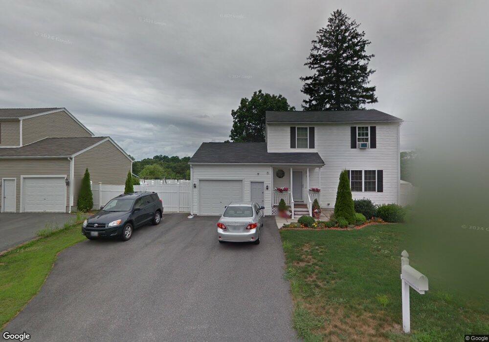 211 Blade St, Warwick, RI 02886 - photo 1