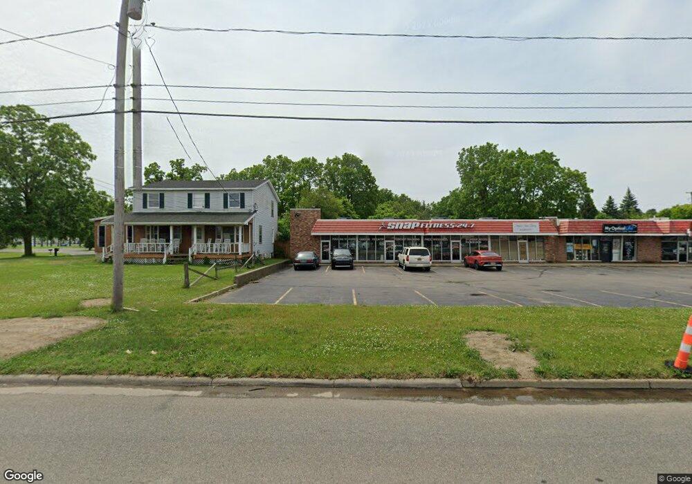 1381 W Bristol Rd, Flint, MI 48507 - photo 1