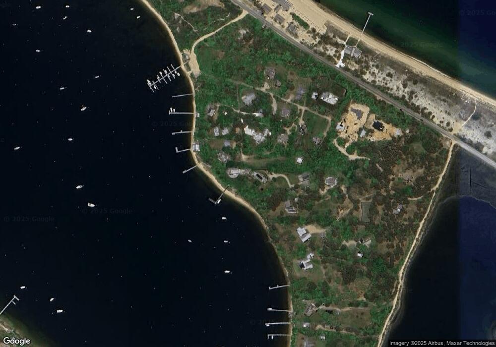 12 Calebs Pond Ln, Edgartown, MA 02539 - photo 1