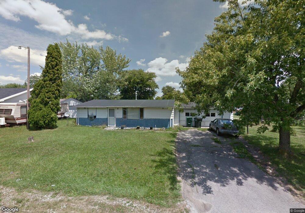 614 E Pine St, Muncie, IN 47303 - photo 1