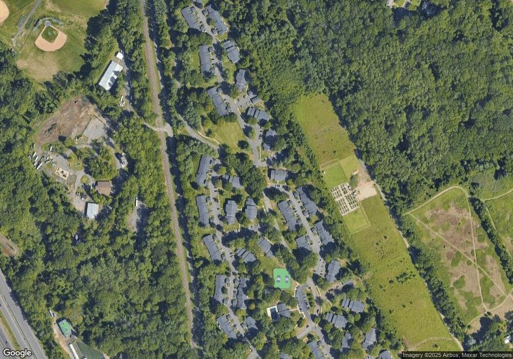 10 Quince Ct, Red Bank, NJ 07701 - photo 1