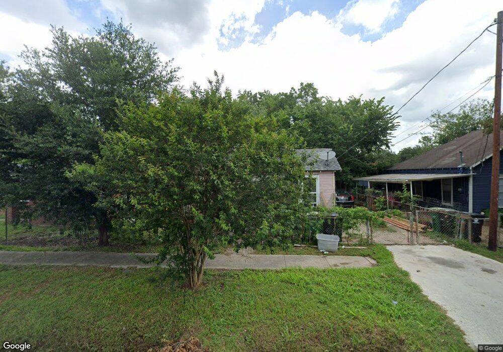 4027 Lucille St, Houston, TX 77026 - photo 1