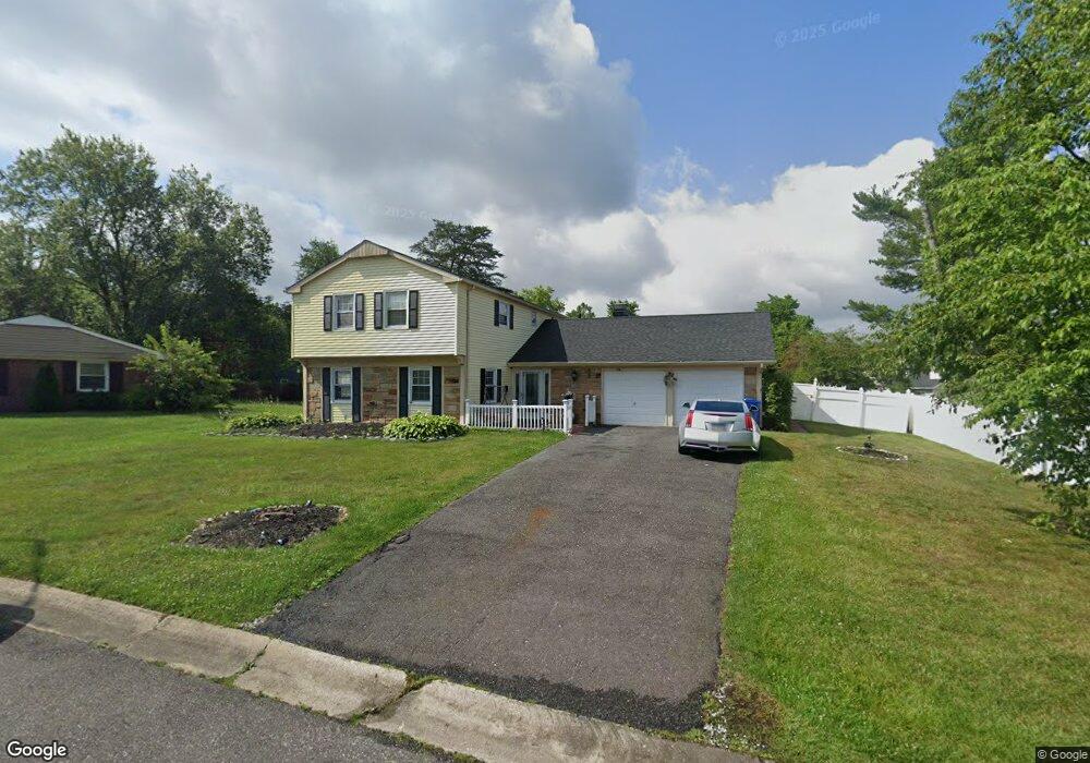 9 Thornhill Ct, Willingboro, NJ 08046 - photo 1
