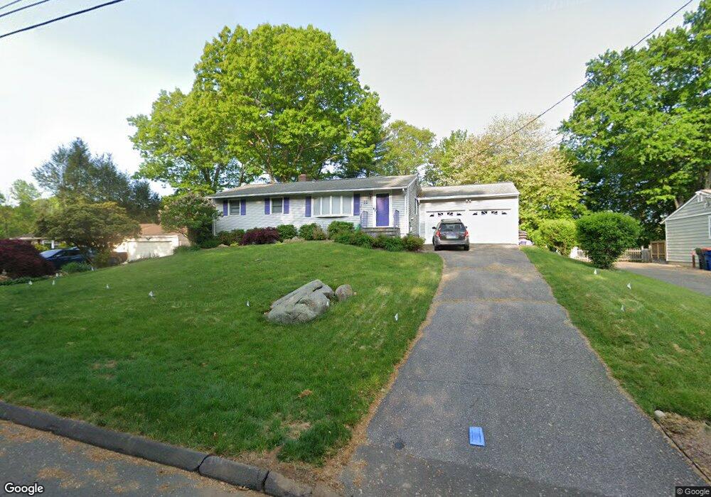 11 Lincoln St, Trumbull, CT 06611 - photo 1
