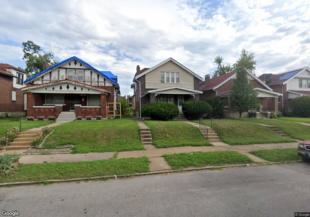 4552 Harris Ave, Saint Louis, MO 63115 - photo 1