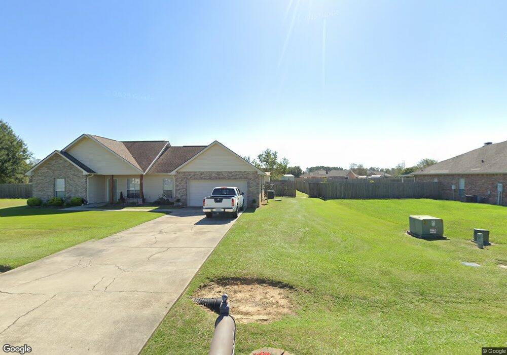 32 Apache Dr, Picayune, MS 39466 - photo 1