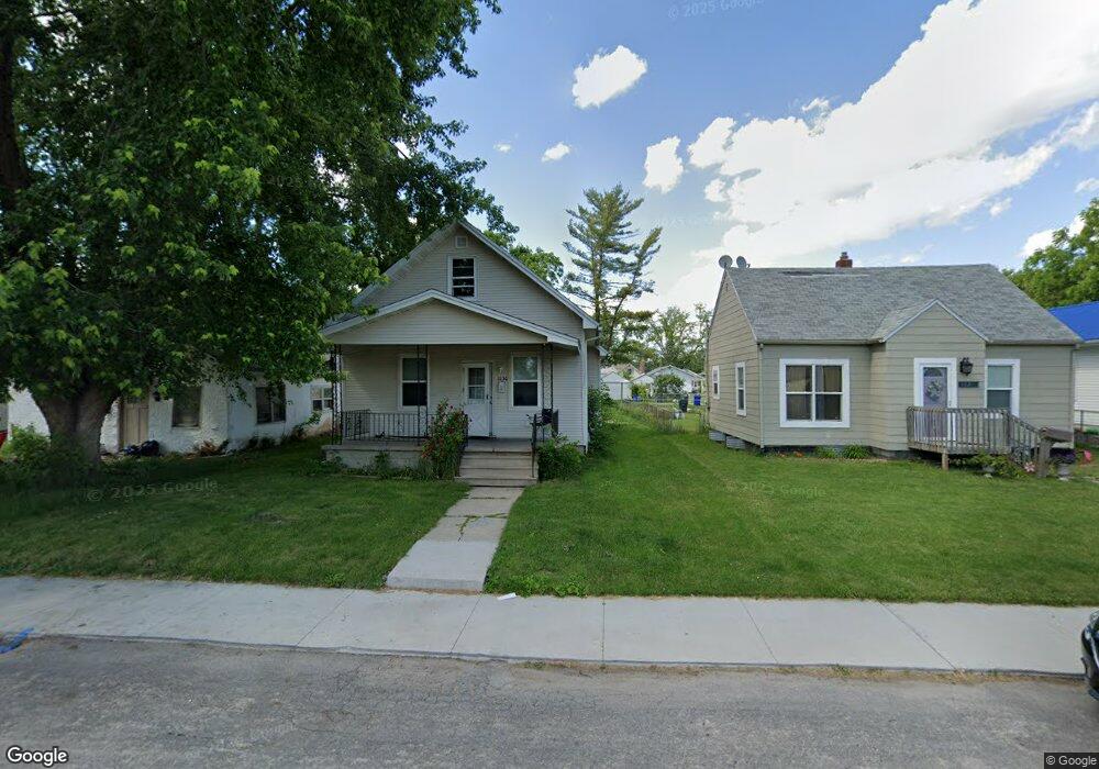 1130 I Ave NW, Cedar Rapids, IA 52405 - photo 1