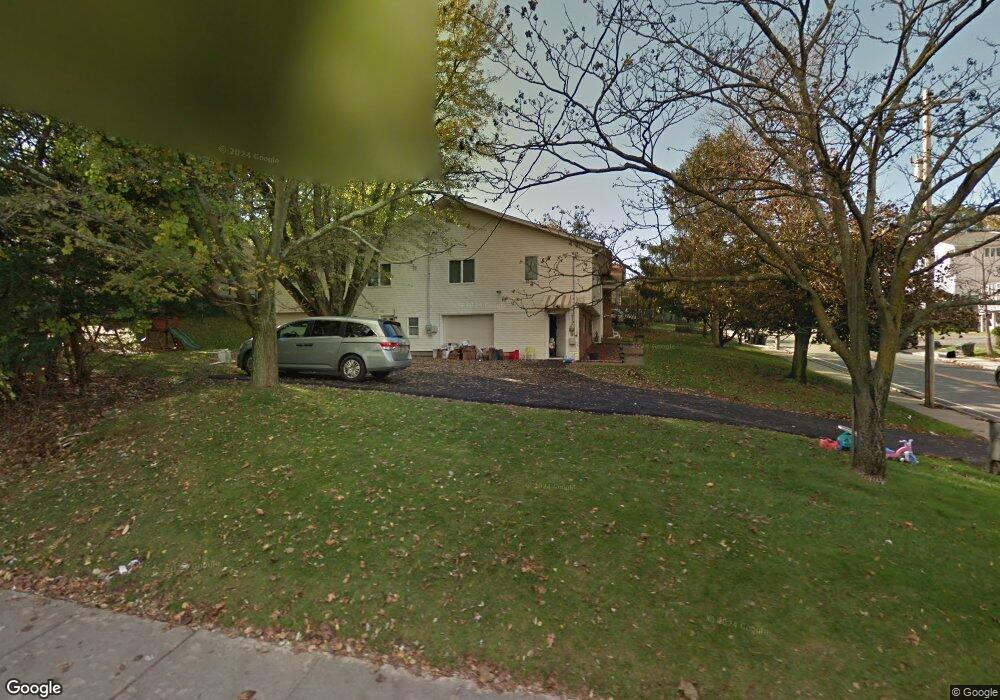 39 Calvert Dr, Monsey, NY 10952 - photo 1