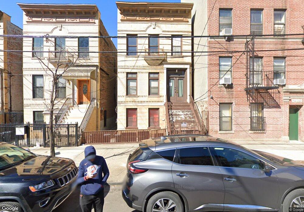 1341 Teller Ave, Bronx, NY 10456 - photo 1