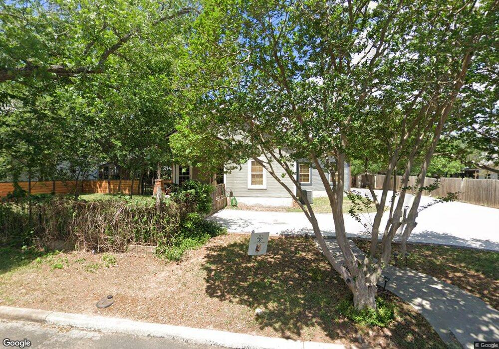 514 Saint Marys St, Fredericksburg, TX 78624 - photo 1
