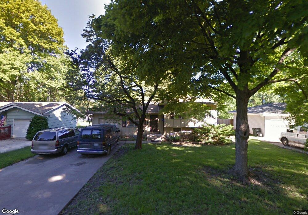 7326 Goddard Dr, Shawnee, KS 66203 - photo 1