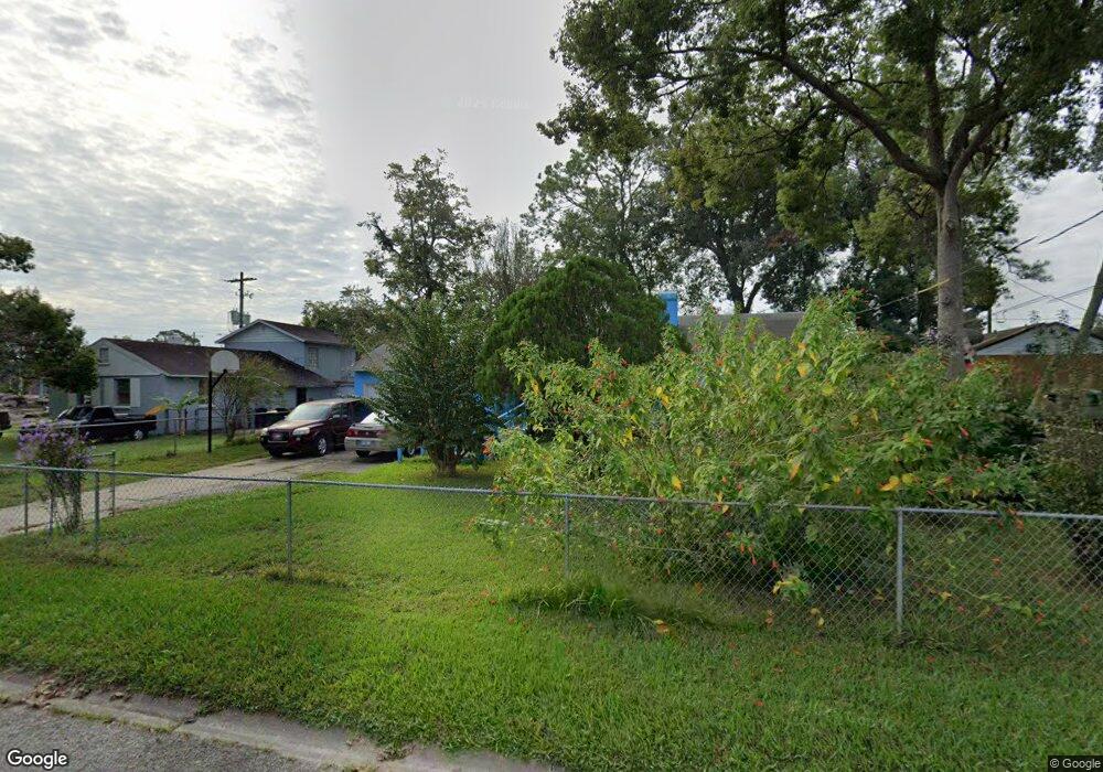 5044 Polaris St, Jacksonville, FL 32205 - photo 1