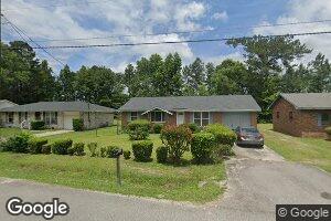 597 Oakland Dr, Allendale, SC 29810