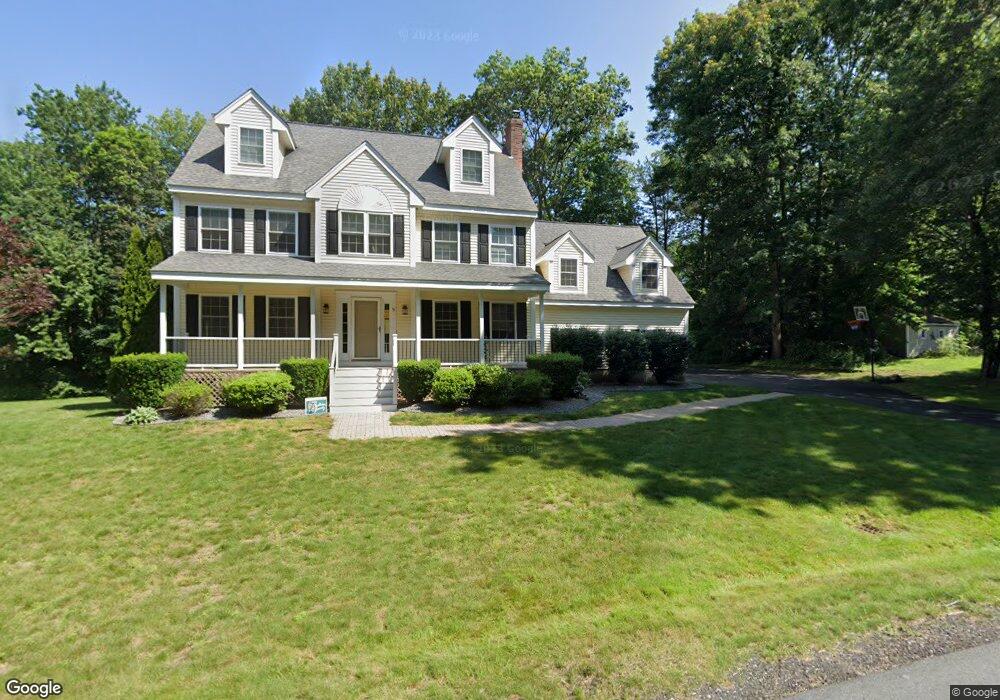 9 Mill Stream Dr, Atkinson, NH 03811 - photo 1