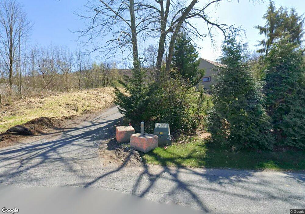 2814 Old Pricetown Rd, Temple, PA 19560 - photo 1