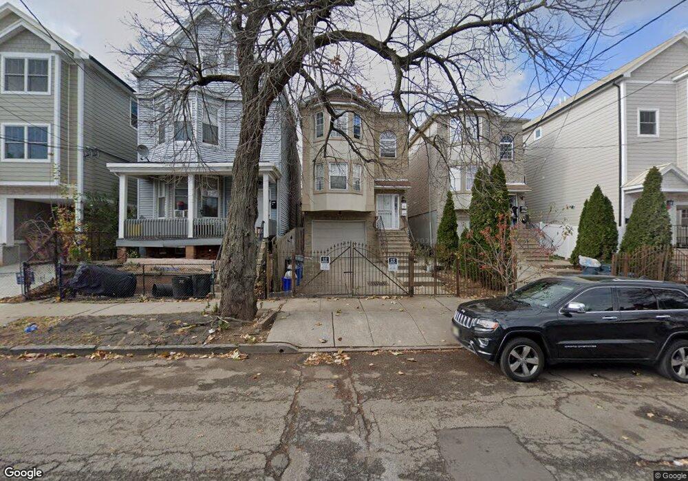 191 Fairmount Ave unit 2, Newark, NJ 07103 - photo 1