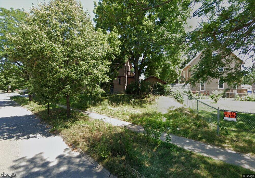 626 2nd St SW, Cedar Rapids, IA 52404 - photo 1