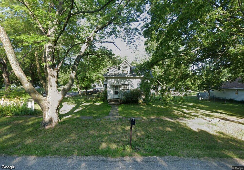 601 Walnut, Overbrook, KS 66524 - photo 1