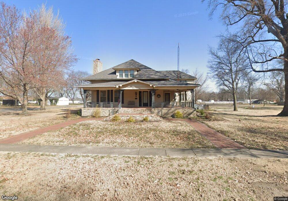 951 Scott St, New Madrid, MO 63869 - photo 1