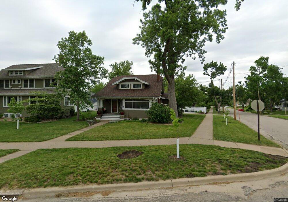 2058 5th Ave SE, Cedar Rapids, IA 52403 - photo 1