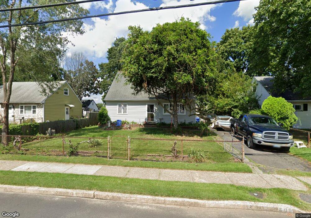 609 Smith Ln, Mount Holly, NJ 08060 - photo 1