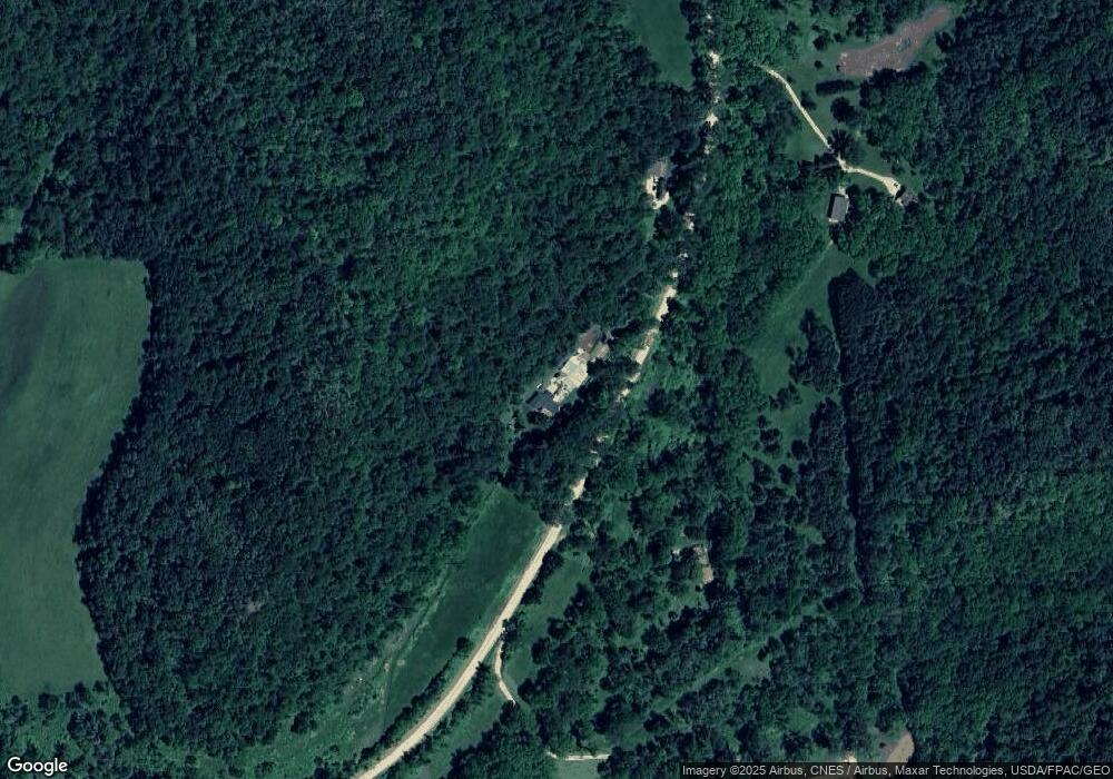 32287 Lanes Valley Rd, La Crescent, MN 55947 - photo 1