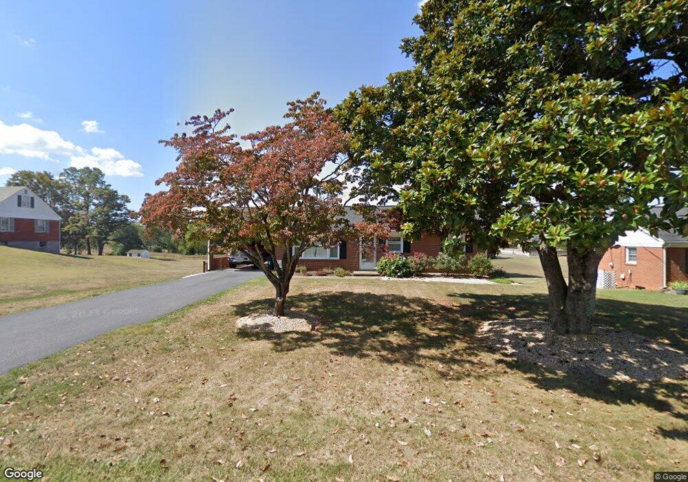 165 Stuart Ave, Stuarts Draft, VA 24477 - photo 1