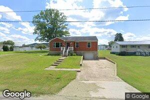 212 Ivywood St, Eleanor, WV 25070