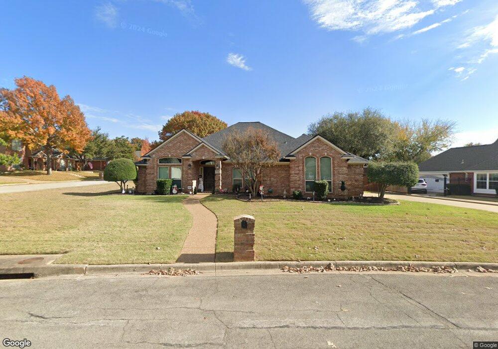 6716 Rolling Hills Dr, North Richland Hills, TX 76182 - photo 1