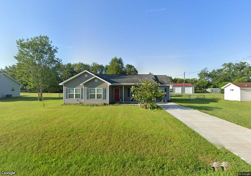 4025 Meadow Cir, Blackshear, GA 31516 - photo 1