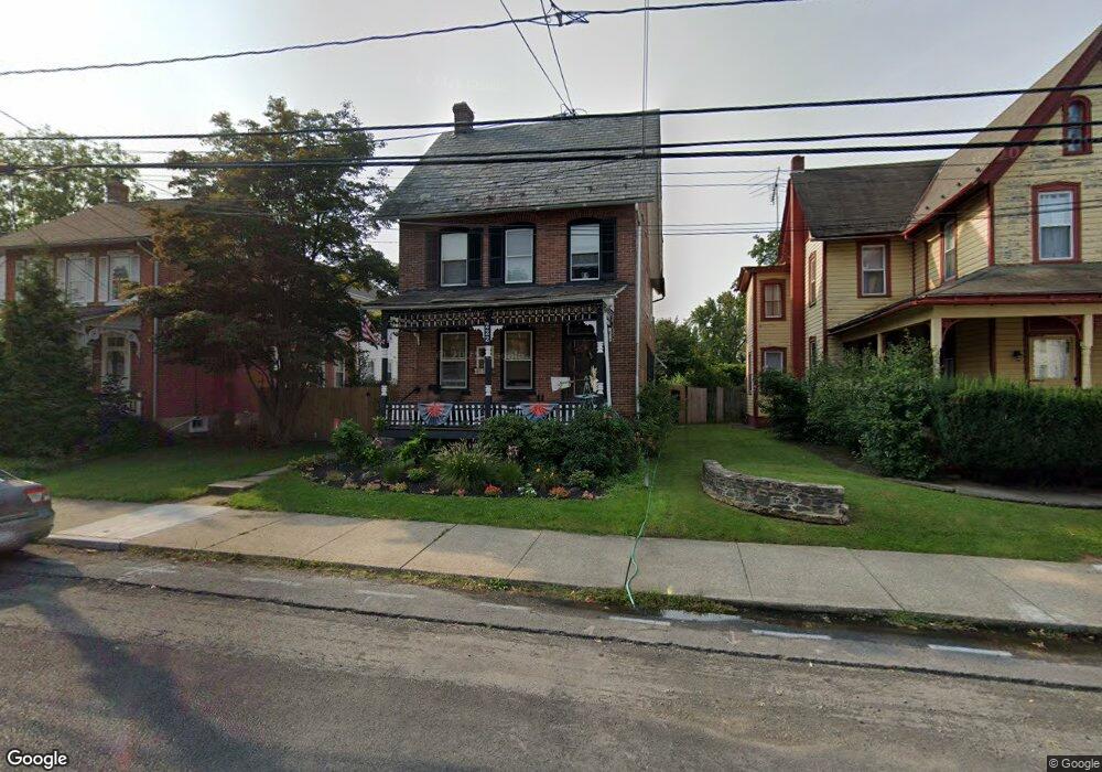 222 Juniper St, Quakertown, PA 18951 - photo 1