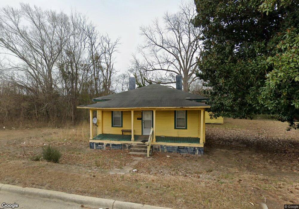 310 W 2nd St, Roanoke Rapids, NC 27870 - photo 1