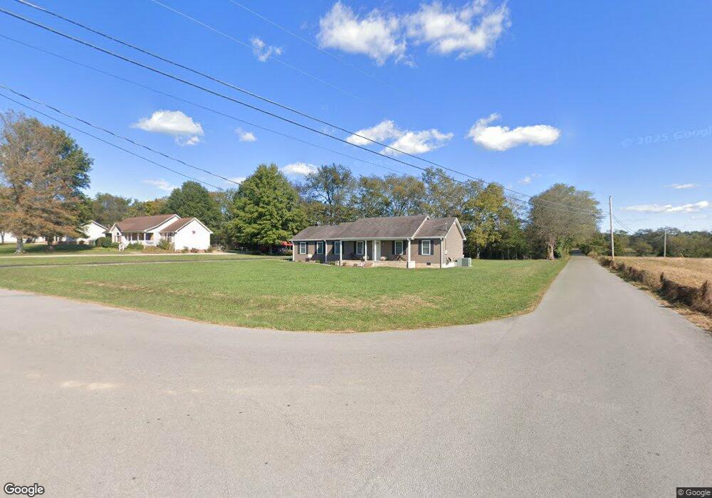 102 Hunters Ln, Shelbyville, TN 37160 - photo 1